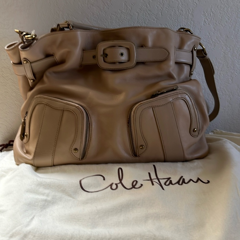 COLE HAAN TRAVEL BAG NEW